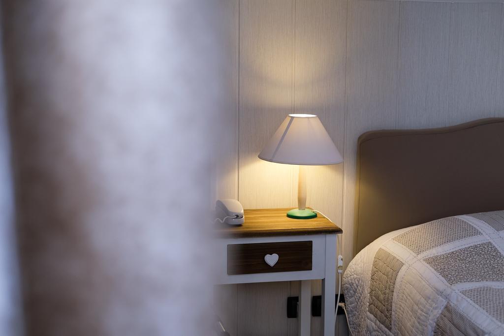 Auberge De La Terrasse Villersexel Екстериор снимка